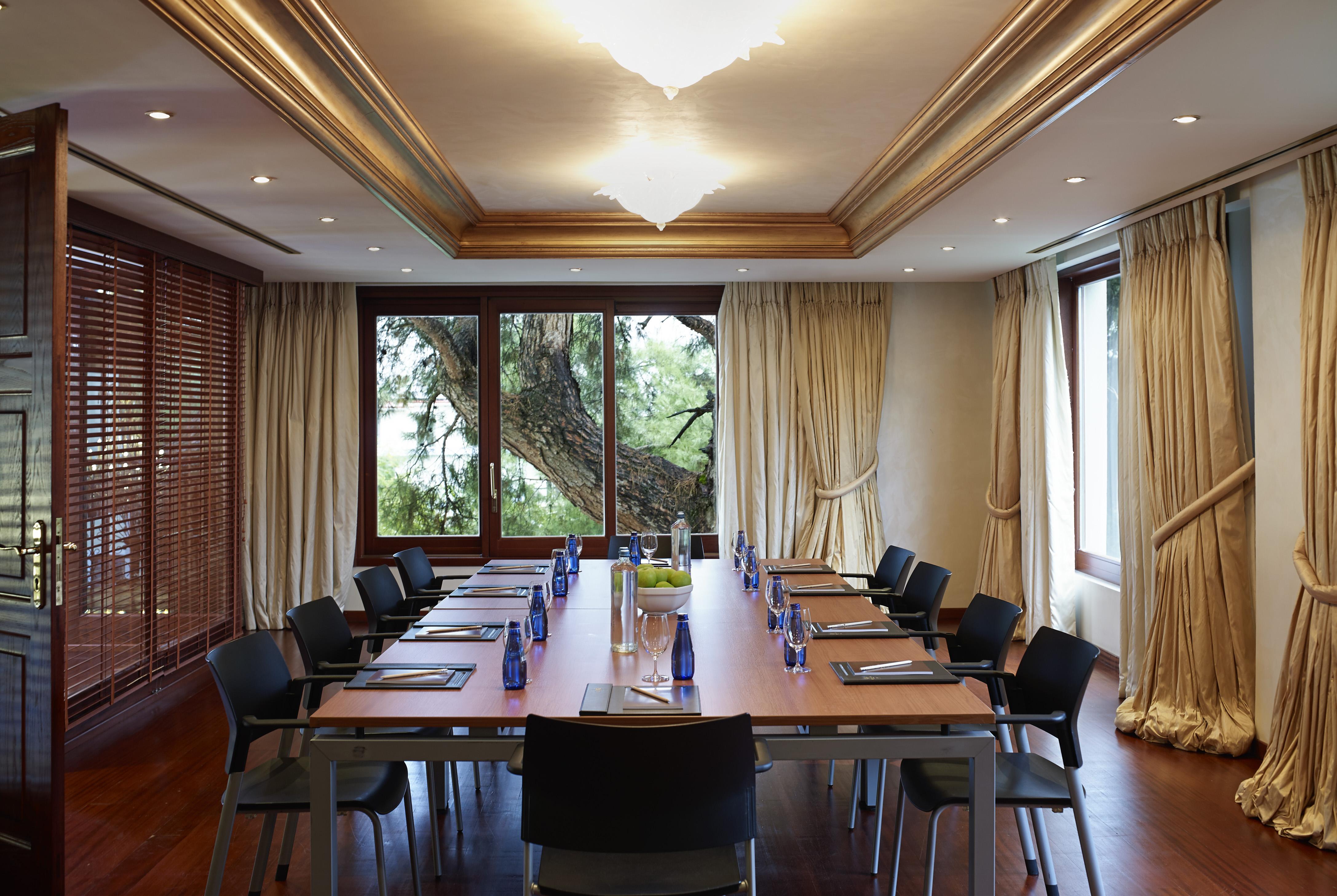 Grand Serai Congress And Spa Janina Zewnętrze zdjęcie Meeting room